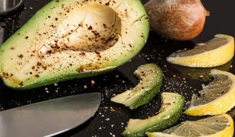 avocado ke fayde